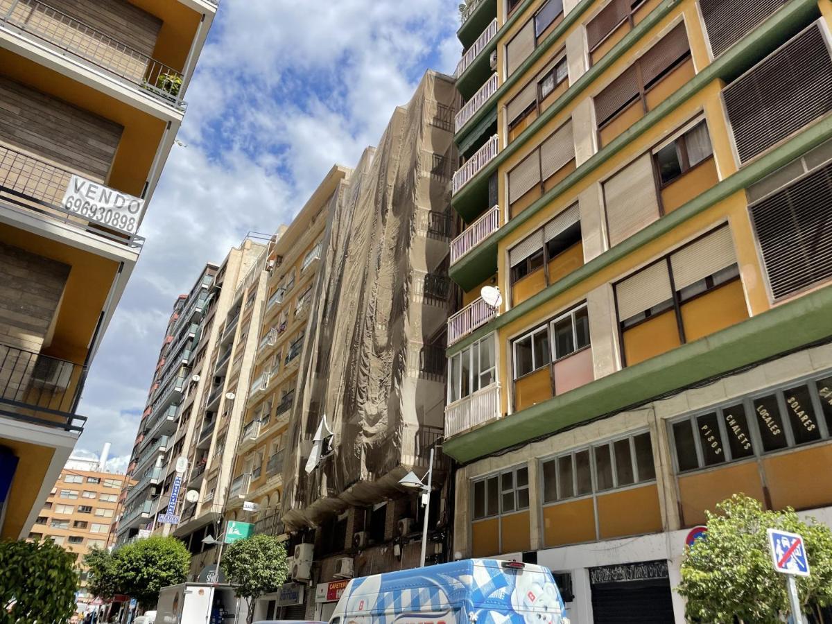 Cozy San Cristobal Apartment In Heart Of Alicante Buitenkant foto