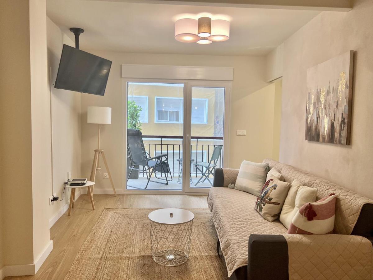 Cozy San Cristobal Apartment In Heart Of Alicante Buitenkant foto