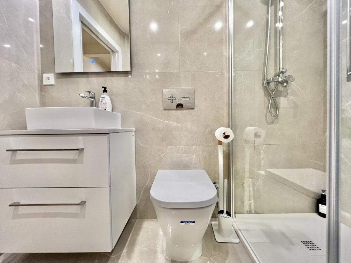 Cozy San Cristobal Apartment In Heart Of Alicante Buitenkant foto